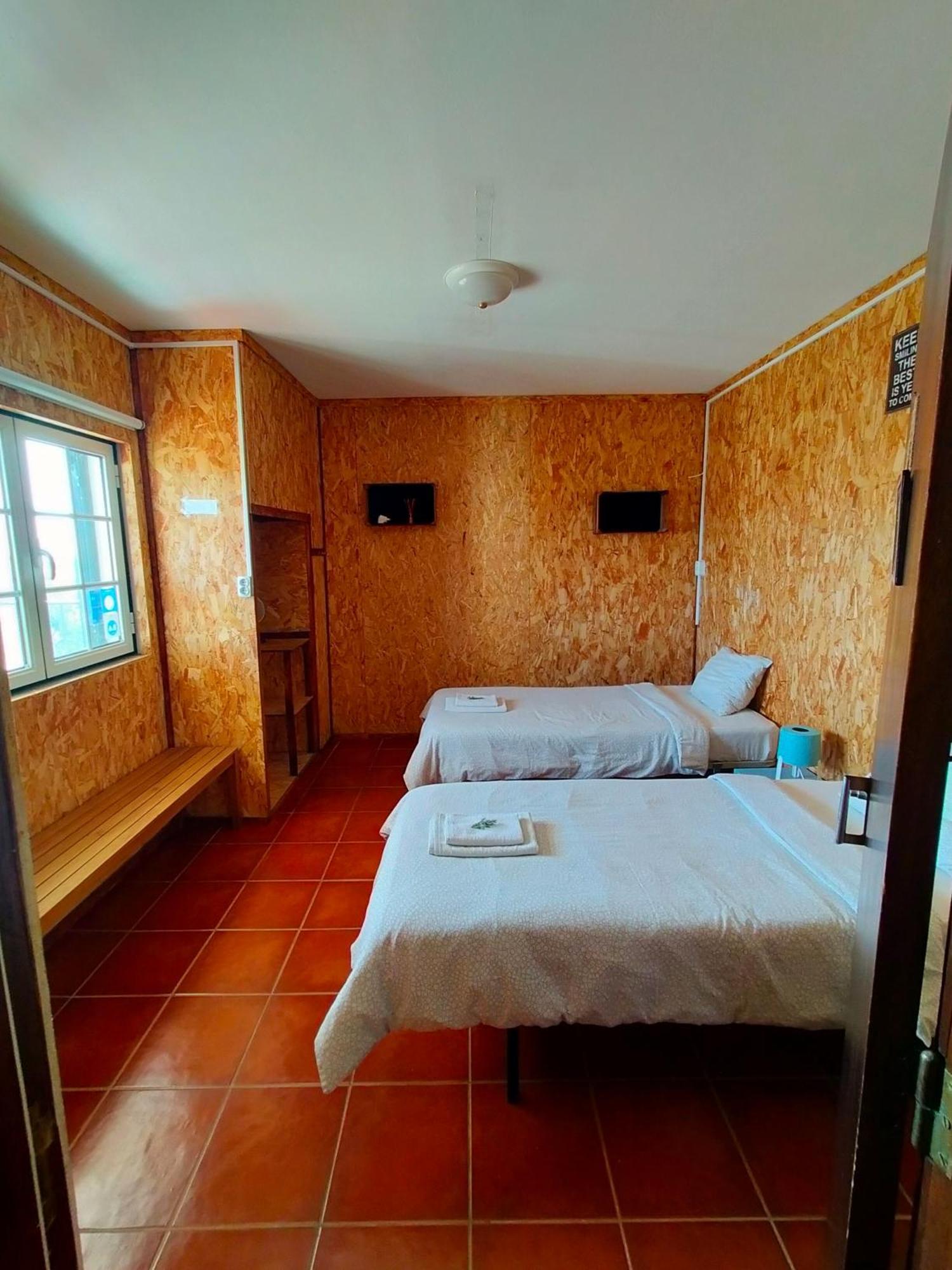 I Ka Hale Bed and Breakfast Vila Nova de Milfontes Exteriör bild