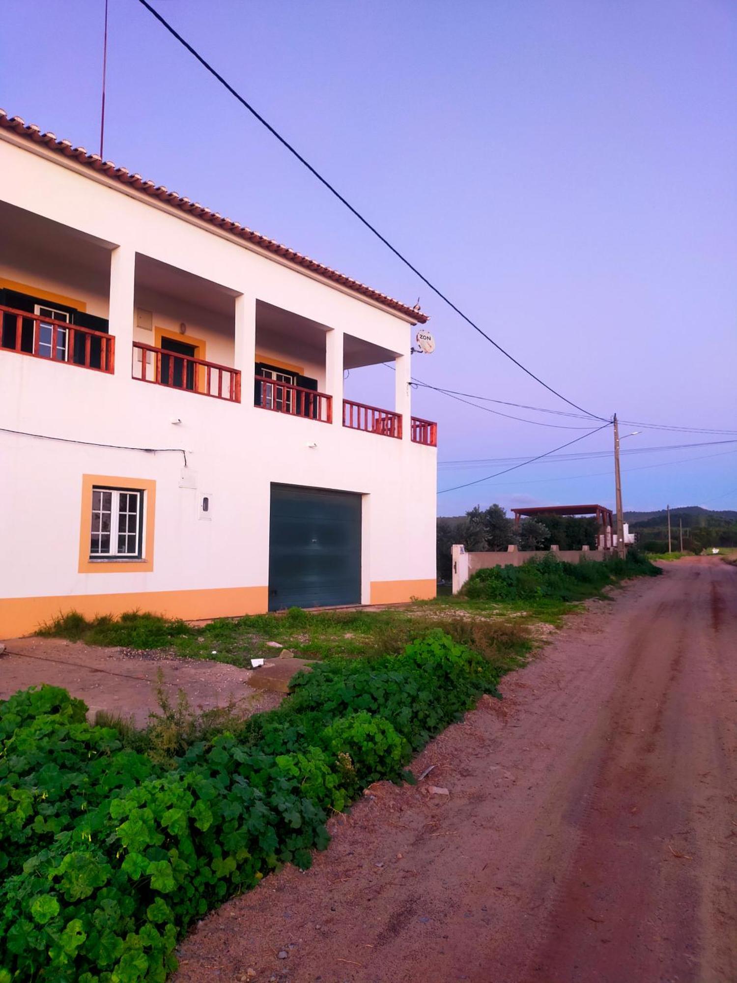 I Ka Hale Bed and Breakfast Vila Nova de Milfontes Exteriör bild